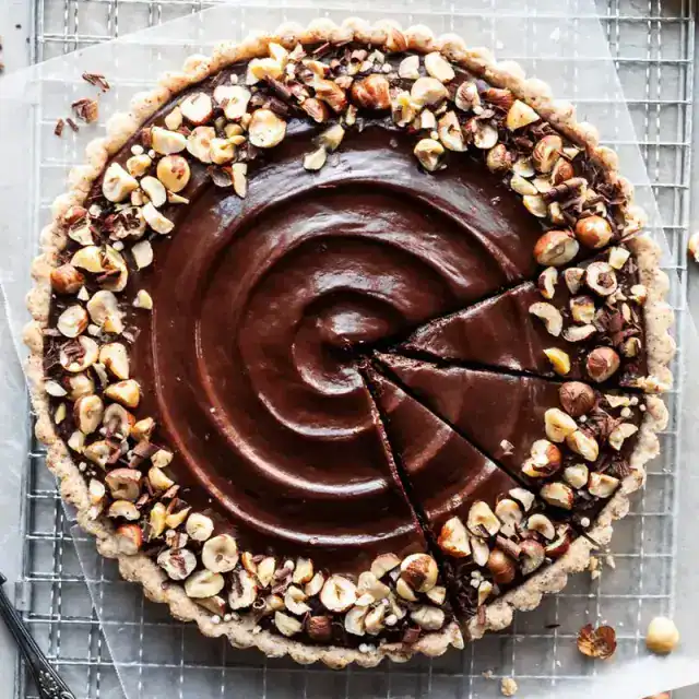 chocolate-hazelnut-tart-8-portion_1
