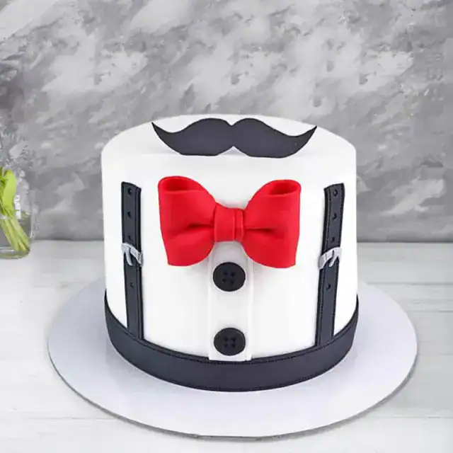 moustach-fondant-cake-12-portion_1