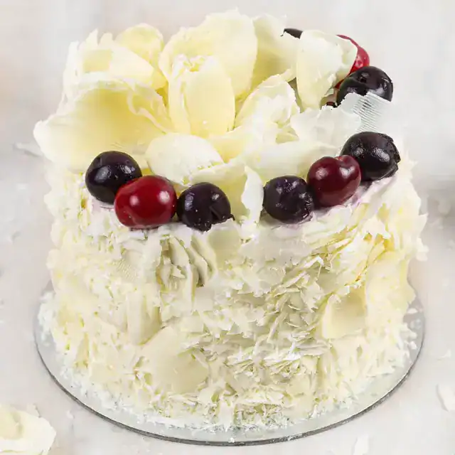 white-forest-cake-4-portion_1